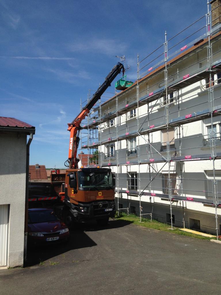 BARDOZ Bâtiments & Travaux-Publics Camion Grue 16M